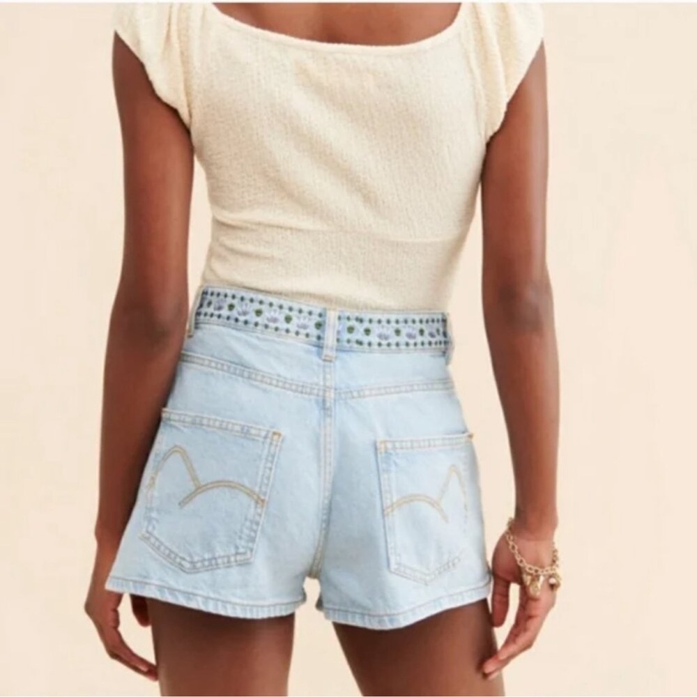 NWT FARM RIO Summer Garden Floral Embroidered Denim Shorts SZ: 24-32 - Picture 5 of 16